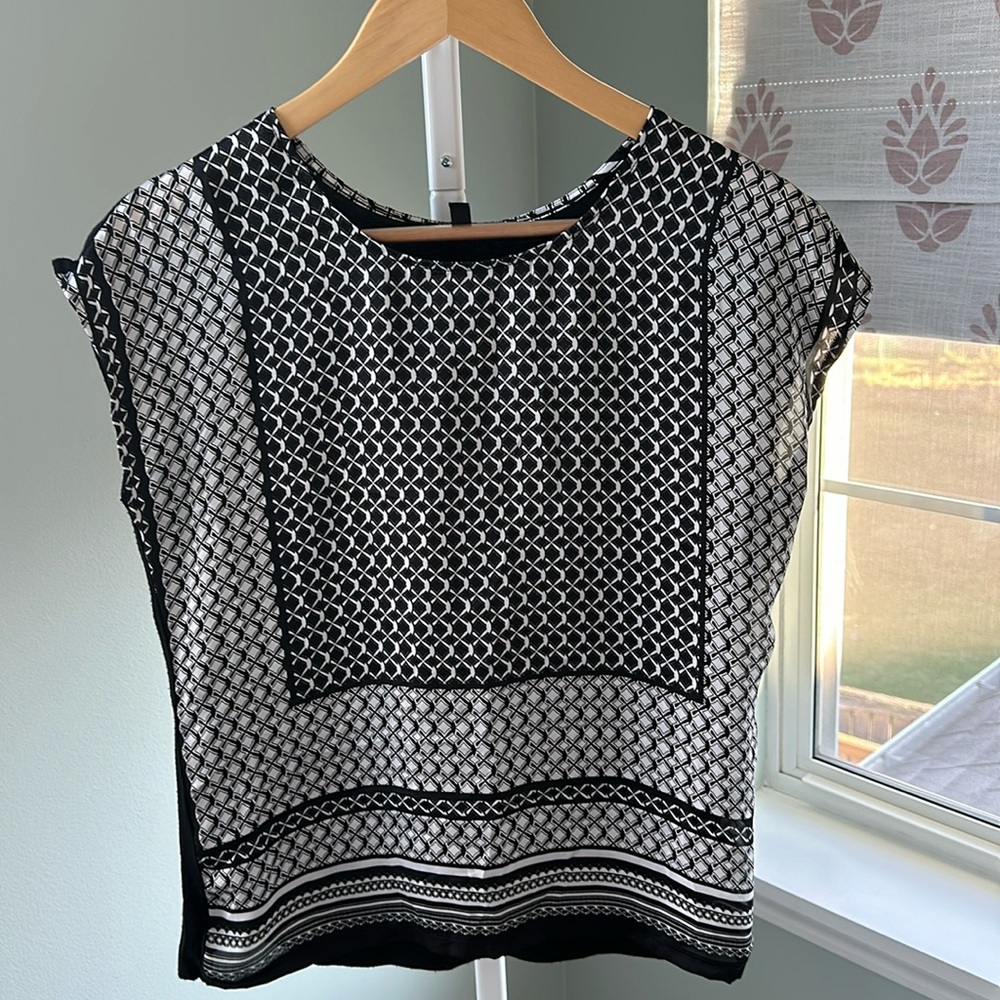 The Limited Black Top